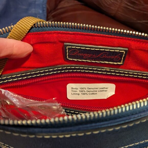 Dooney & Bourke Pebble Grain Large Peyton Triple Zip - Picture 3 of 6